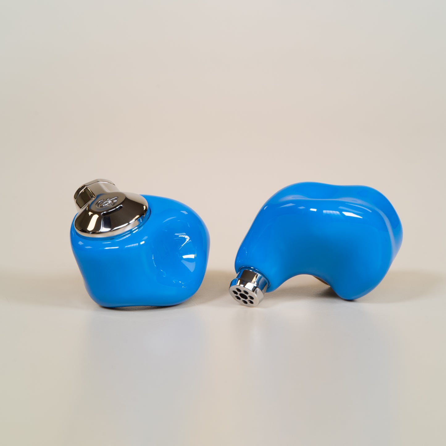 Cascara - Pre-Owned (Like New) - Blue