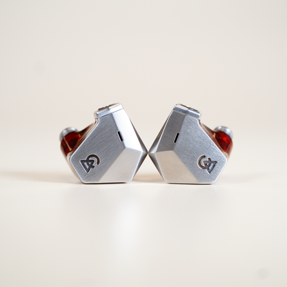 Grand Luna - Pre-Owned (Great)